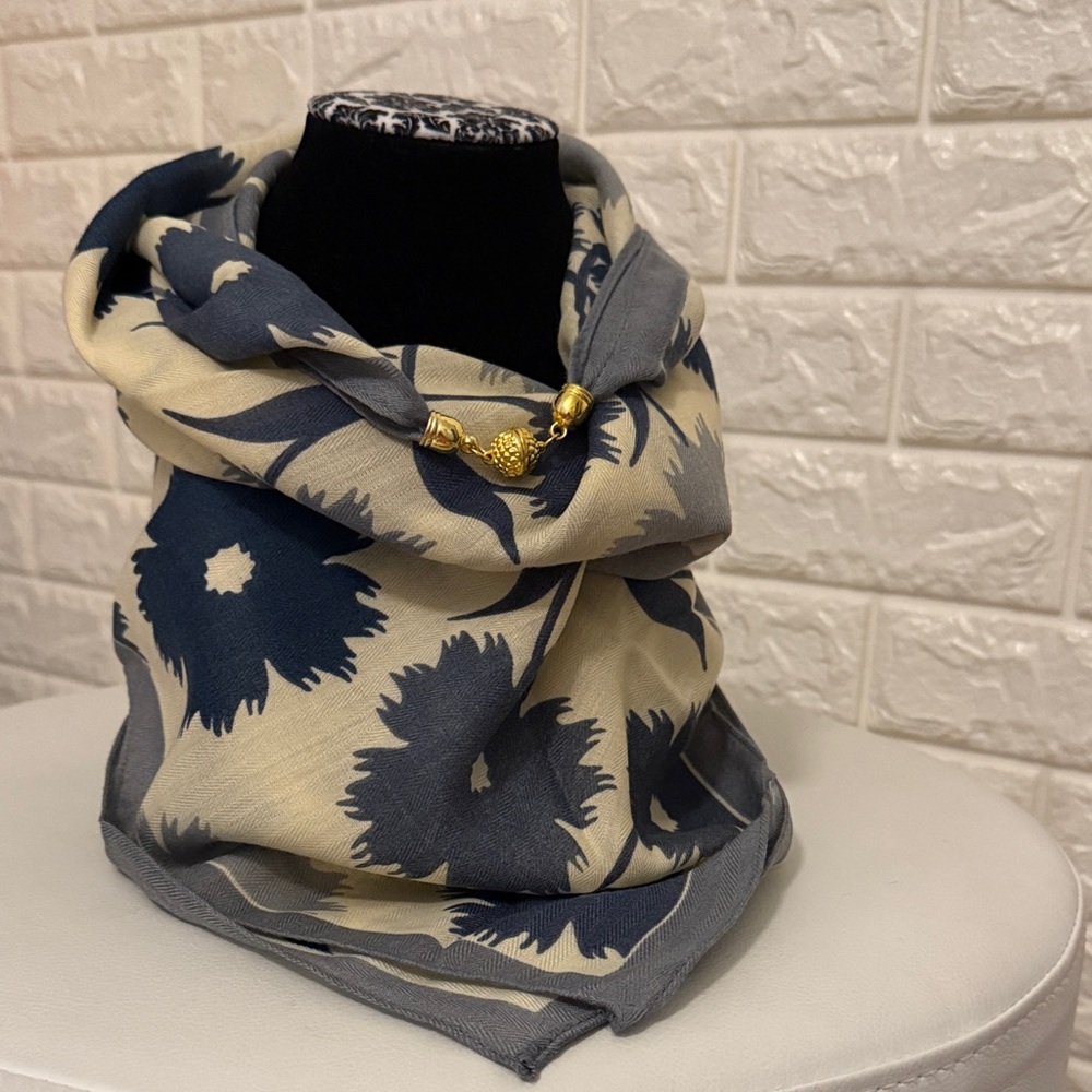 #157. Elegant Floral Scarf with Gold Accents